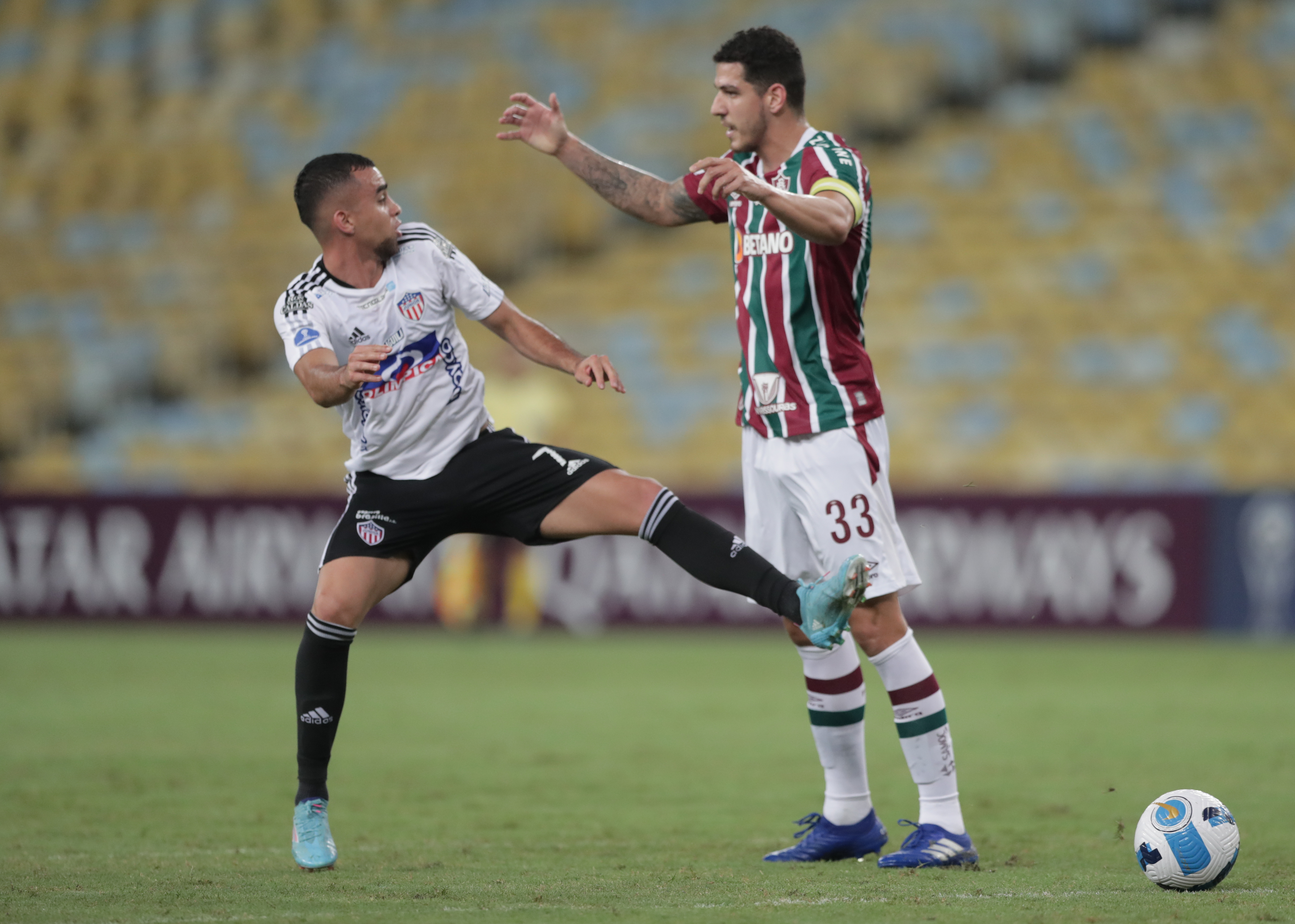 Pese a perder ante Fluminense en Brasil, Júnior es líder en la Sudamericana