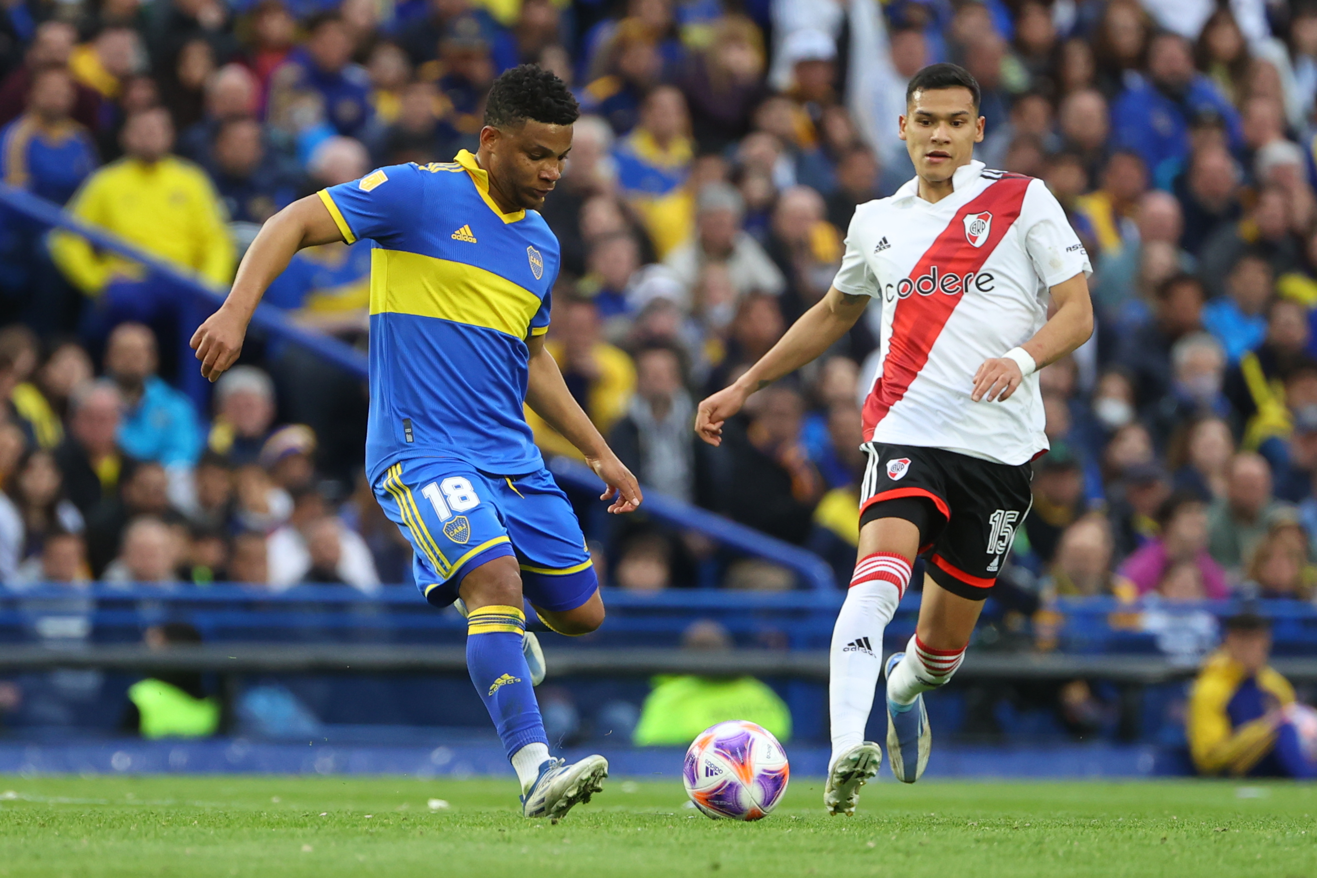 ¿Cómo se vive un clásico? (y III) (Fútbol paradójico)
