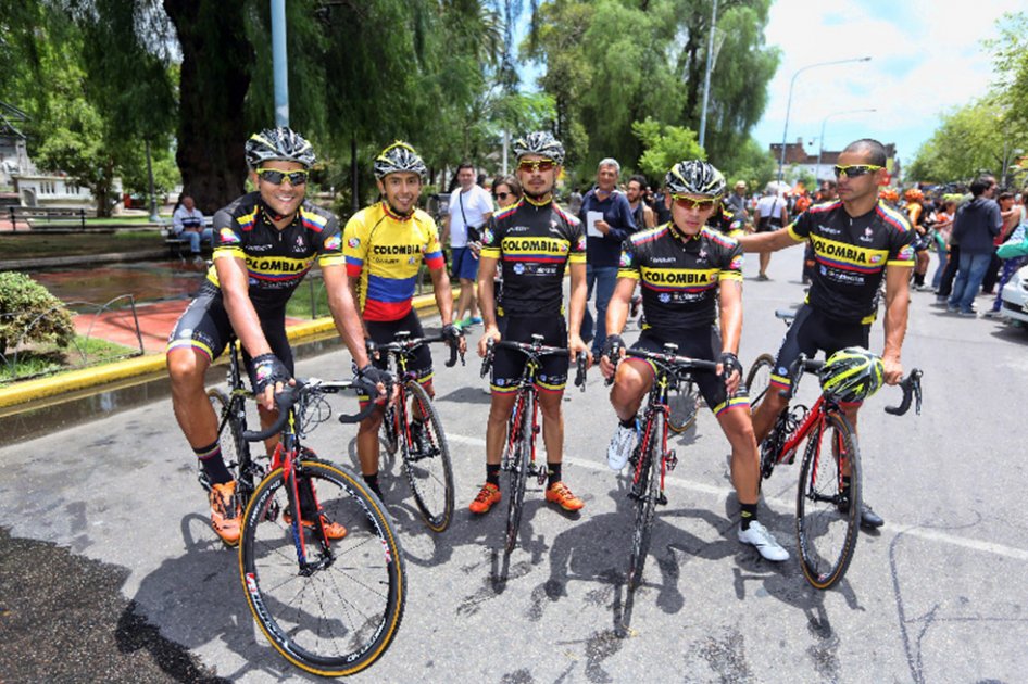 Los pedalistas que representan el Team Colombia en el Tour de San Luis. Foto: Team Colombia