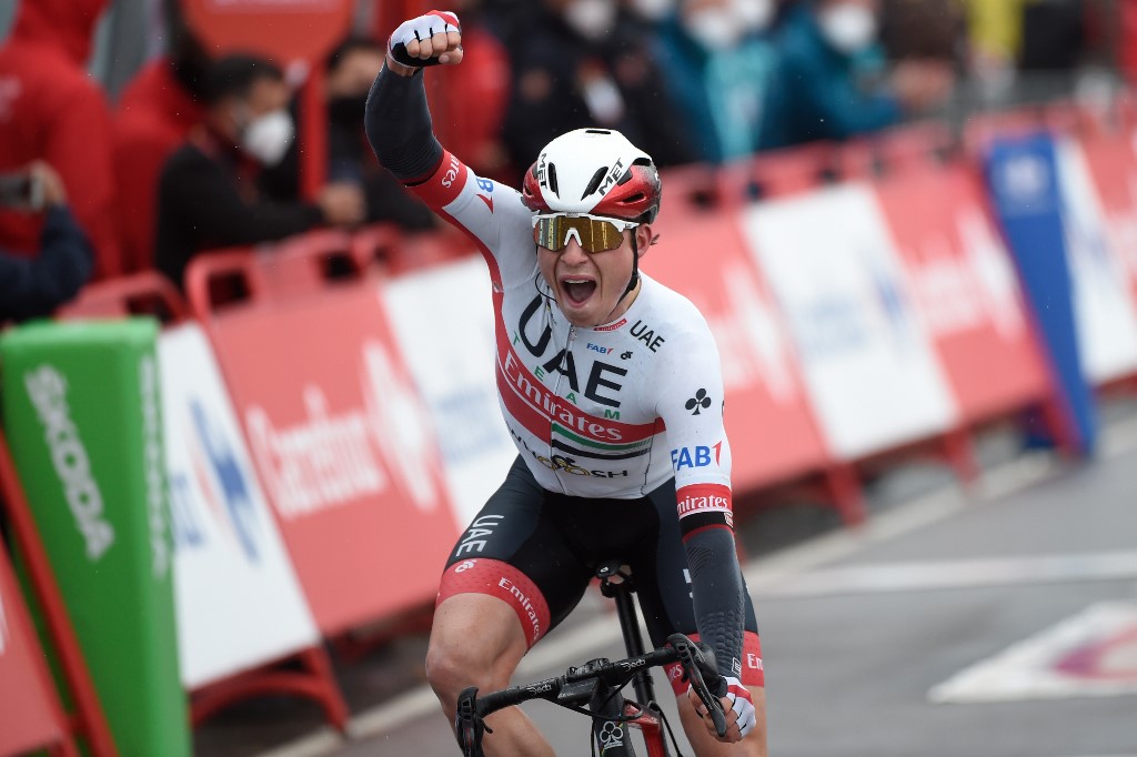 Jasper Philipsen ganó la etapa 15 de la Vuelta a España