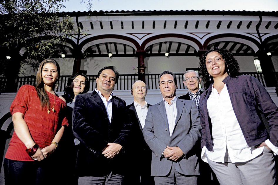 ‘No somos un comité de aplausos’, dicen concejales afectos a Petro