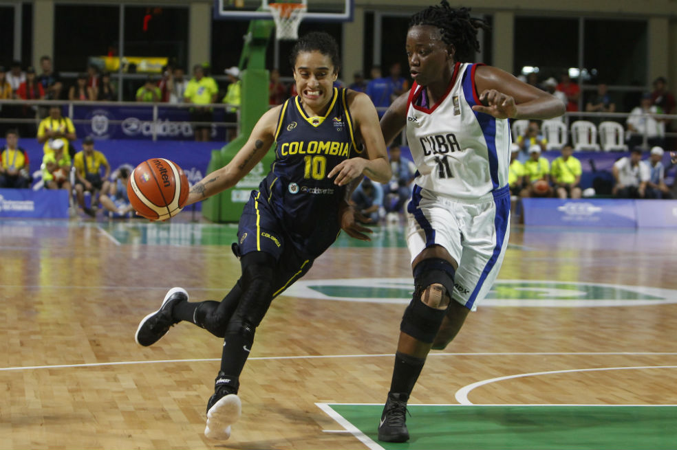 Mabel Martínez da brillo al baloncesto femenino colombiano