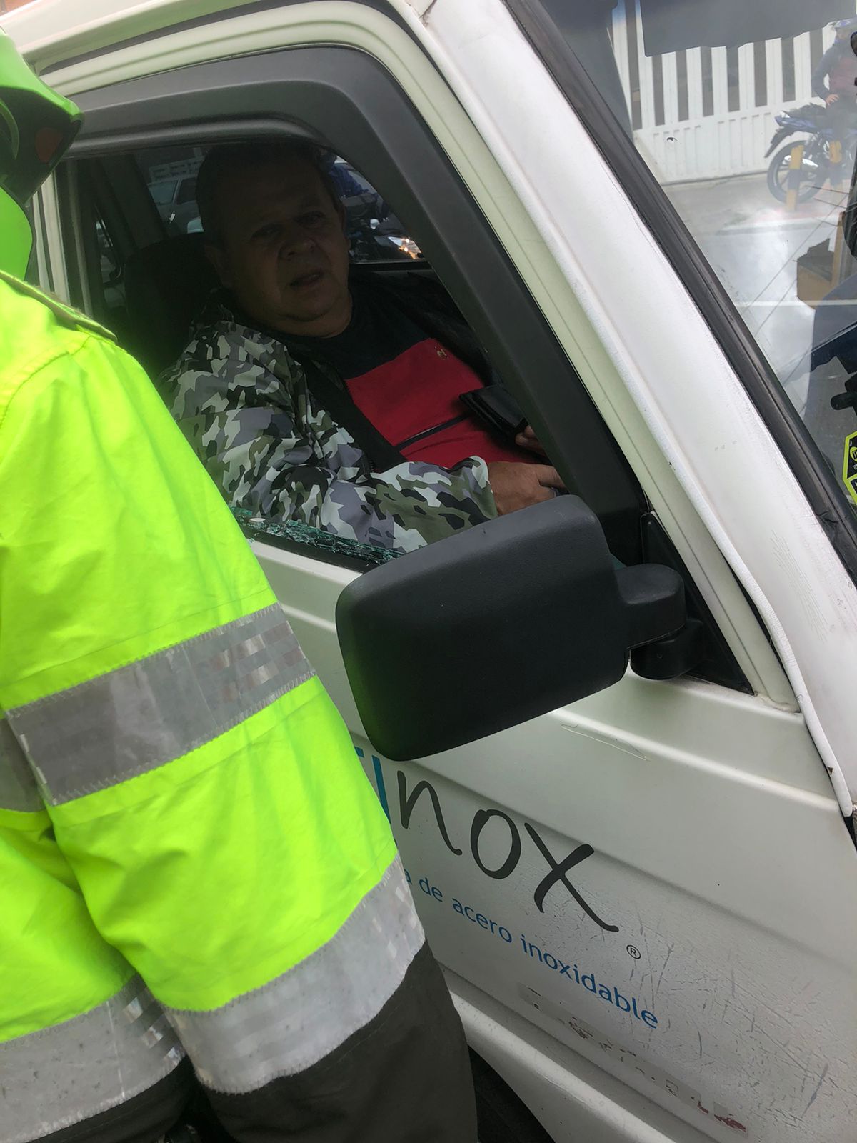 Actuación del INPEC por cuatro ciudadanos armados que presuntamente pretendían robar en Bogotá.