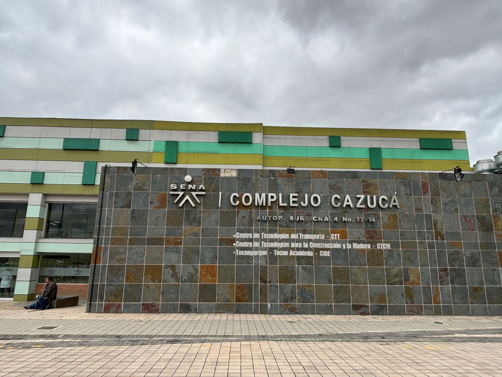 Sena alertó afectaciones en estudiantes por fuertes olores en sede Cazucá