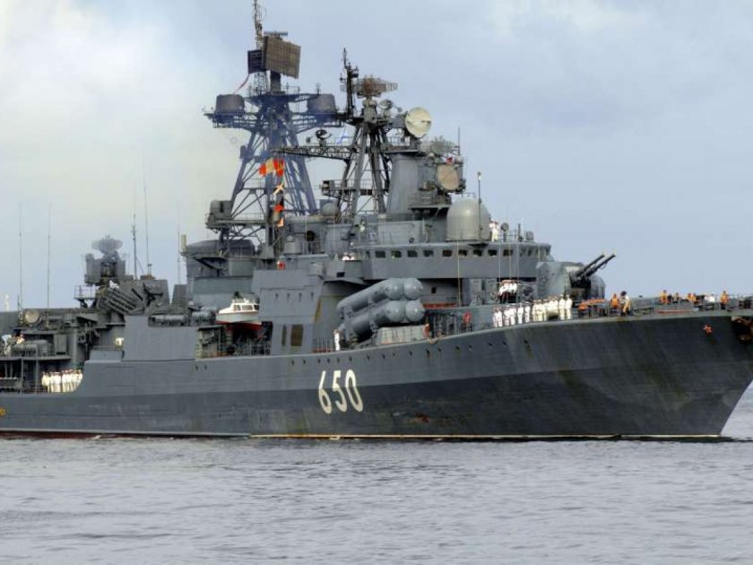 China y Rusia inician mayor maniobra naval conjunta de su historia