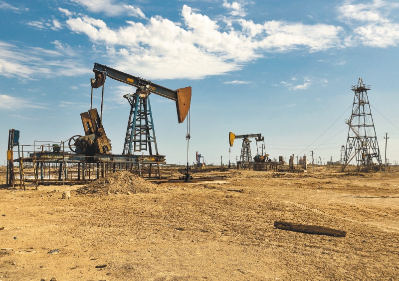 OPEP+ considera aplicar mayores recortes en el suministro de petróleo