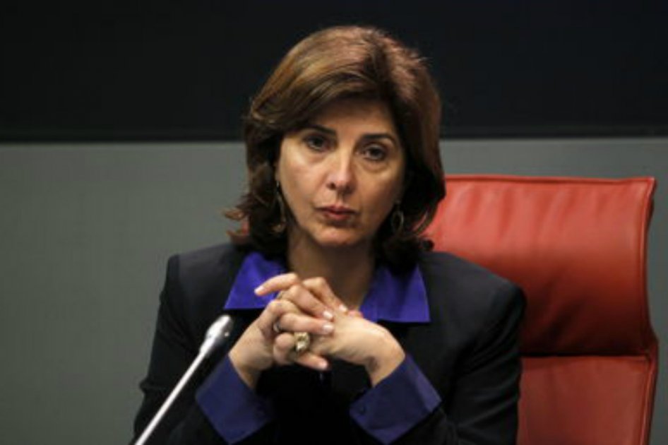"Queremos que se alivie la situación de los venezolanos": canciller Holguín