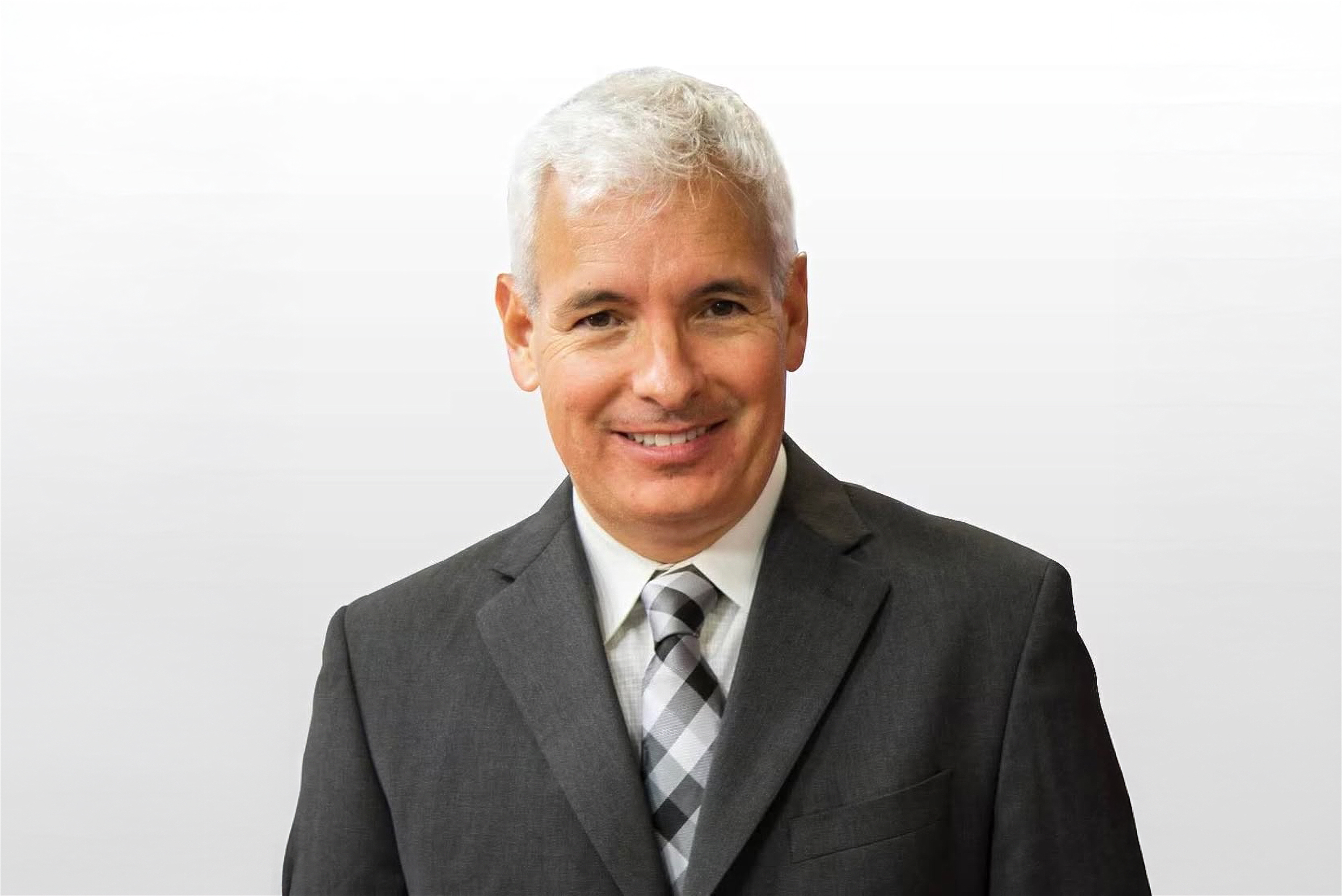 Murió Alberto Padilla, expresentador de CNN en español. ¿De qué falleció?