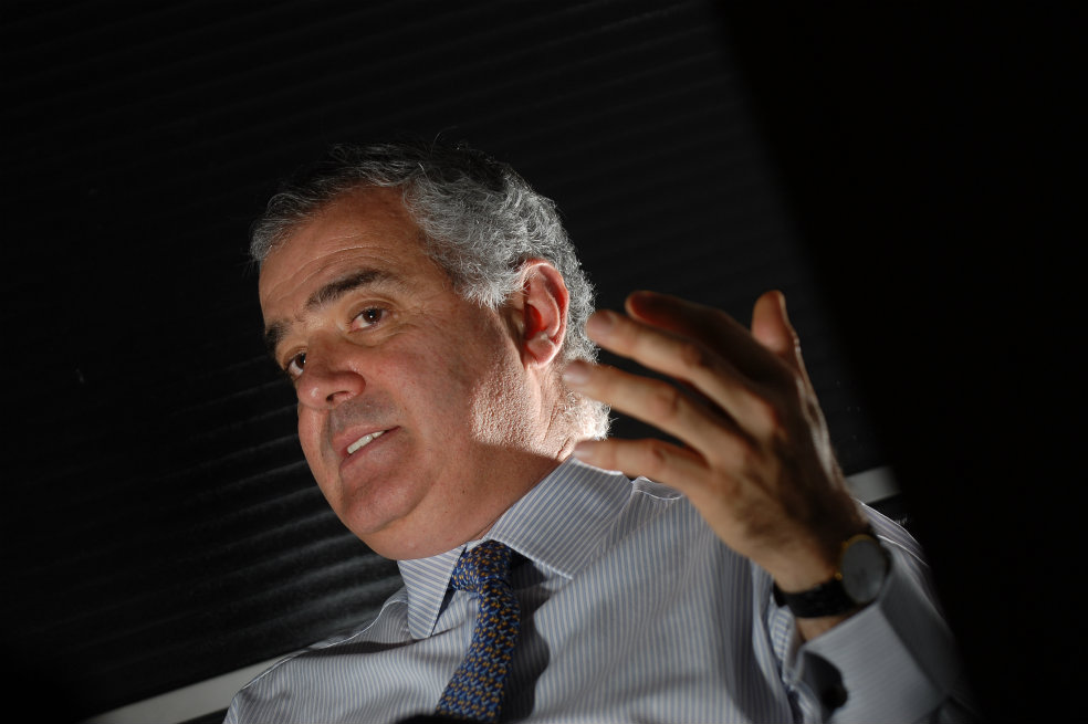 Correval cambiará de marca
