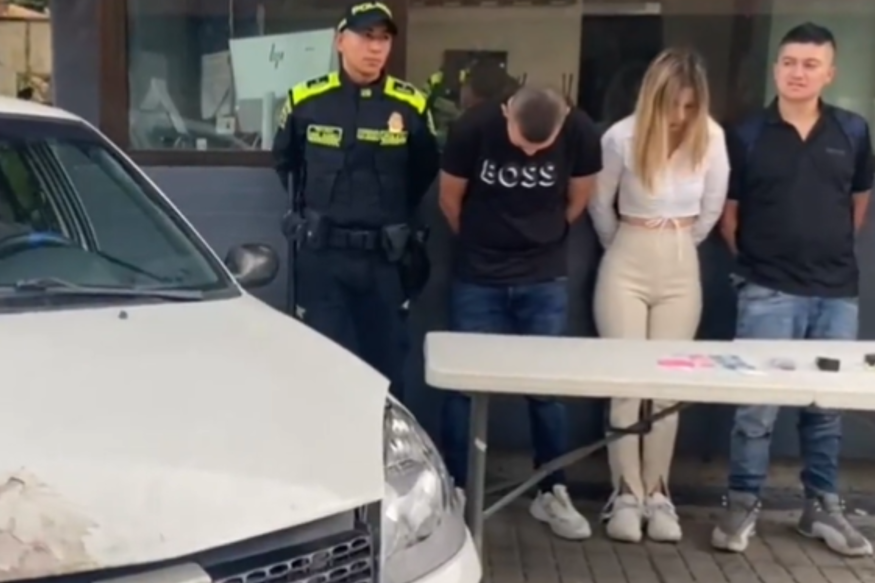 Policía capturó a tres jóvenes que comercializaban tusi en Usaquén