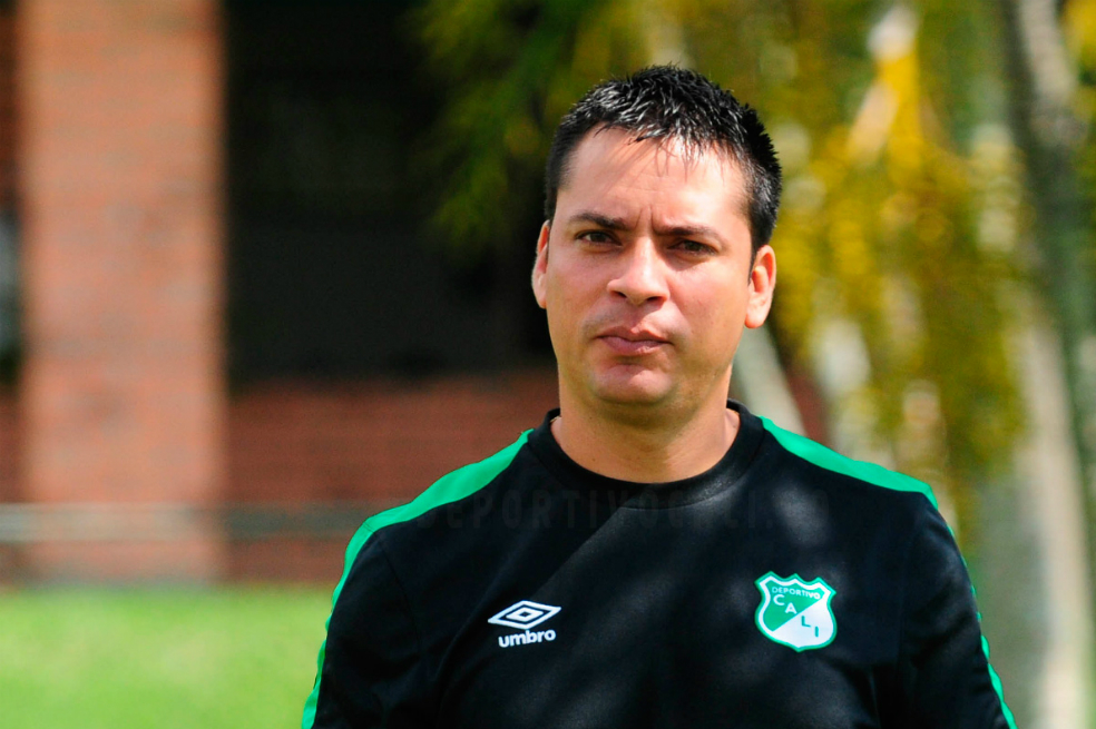 Héctor Cárdenas, ratificado como técnico del Deportivo Cali