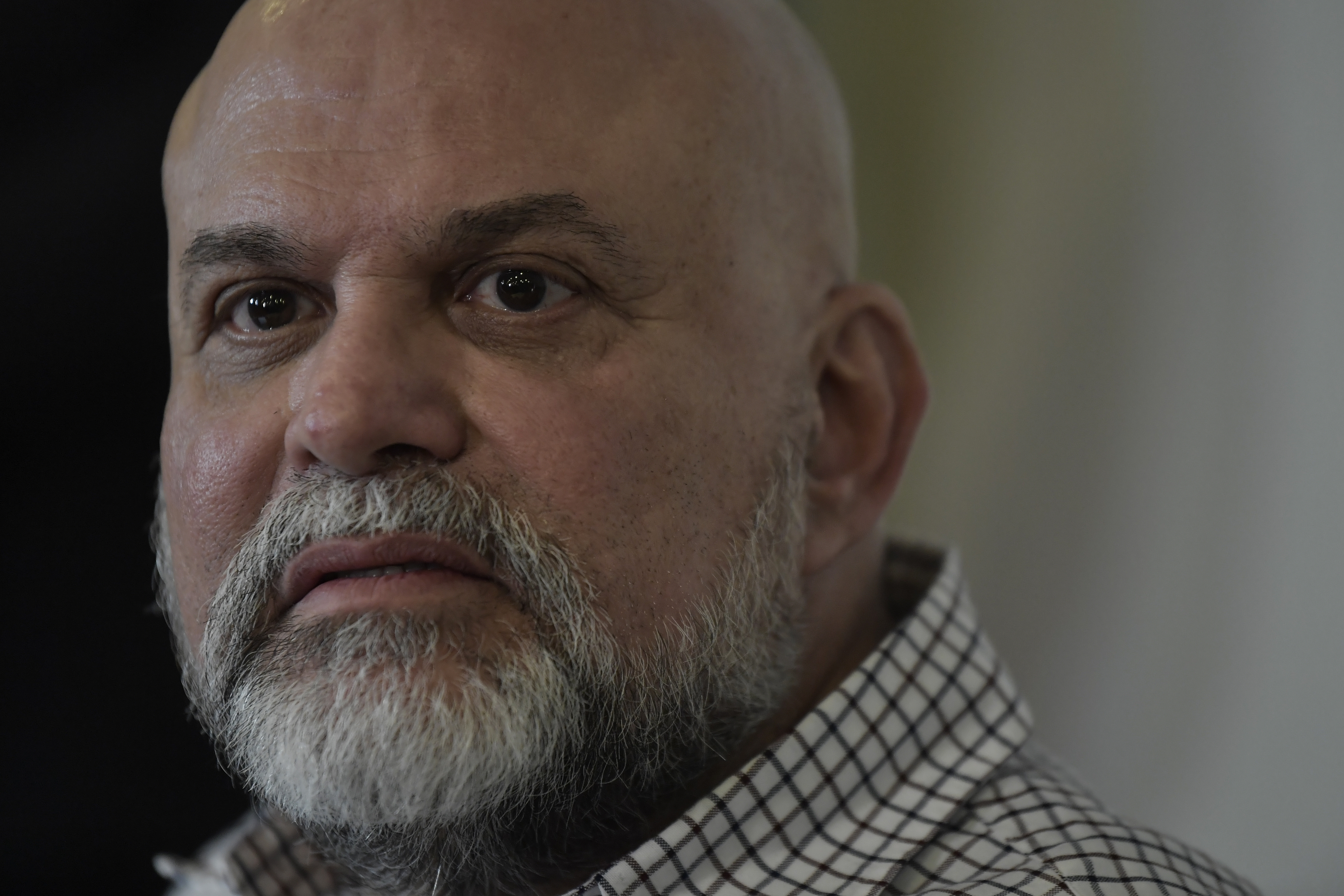 Paz total: Mancuso y otros 13 exparamilitares de AUC empezaron reunión presencial en Valledupar