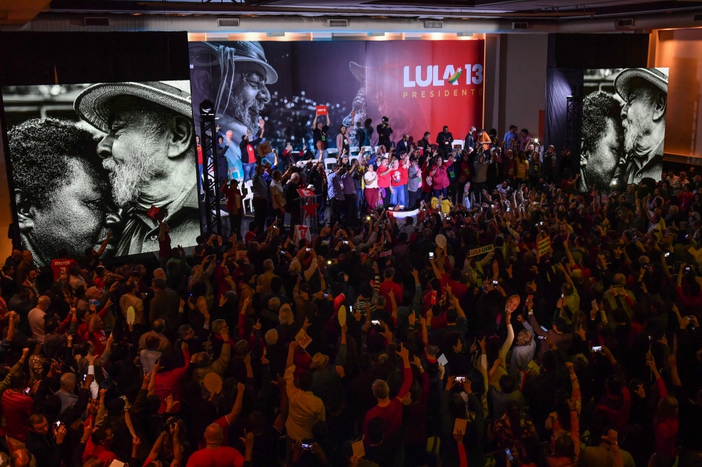 Lula lanza desde la cárcel su candidatura para la presidencia de Brasil