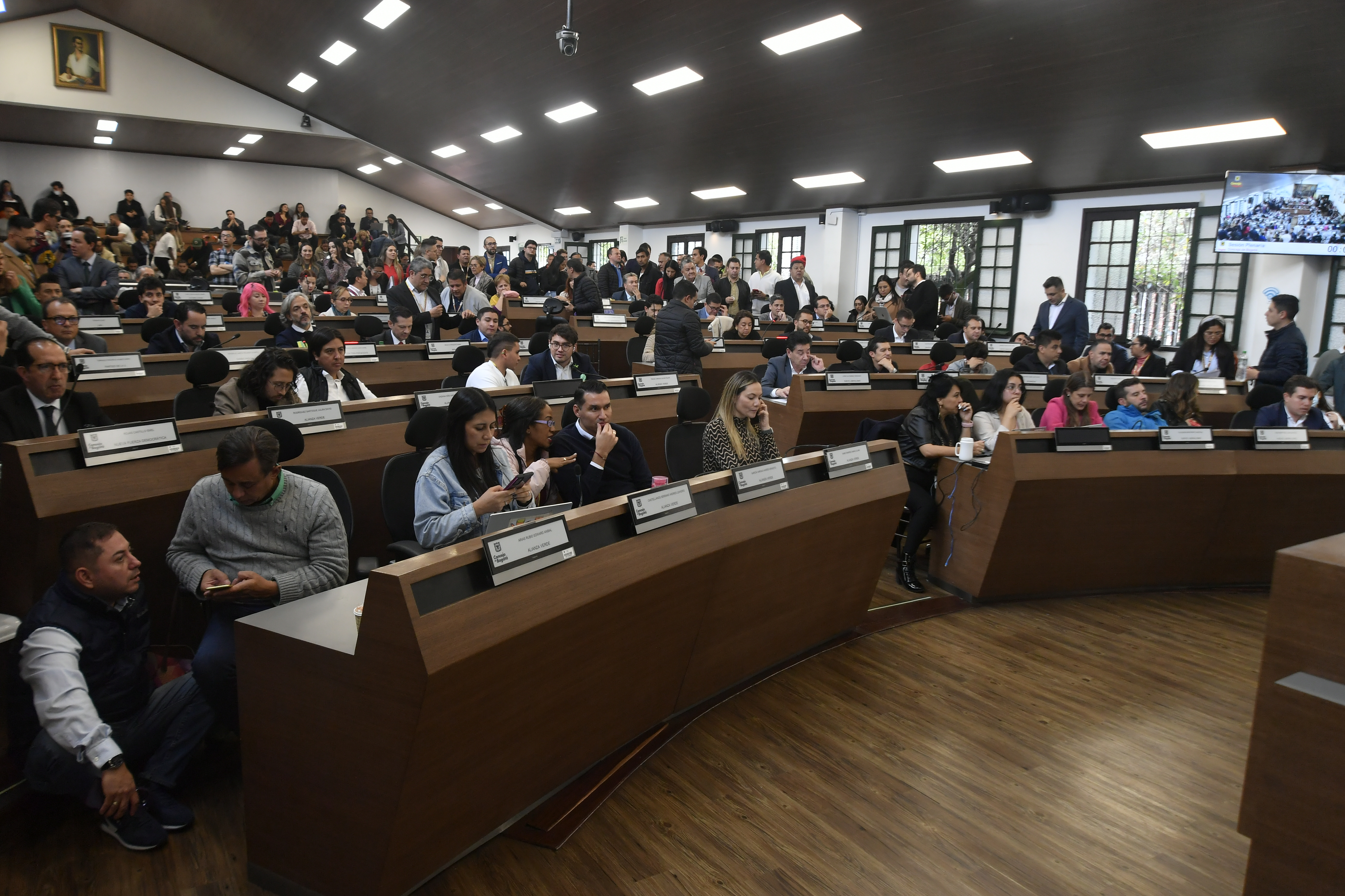 Concejo de Bogotá lanzó convocatoria para premiar actos heroicos de la ciudadanía
