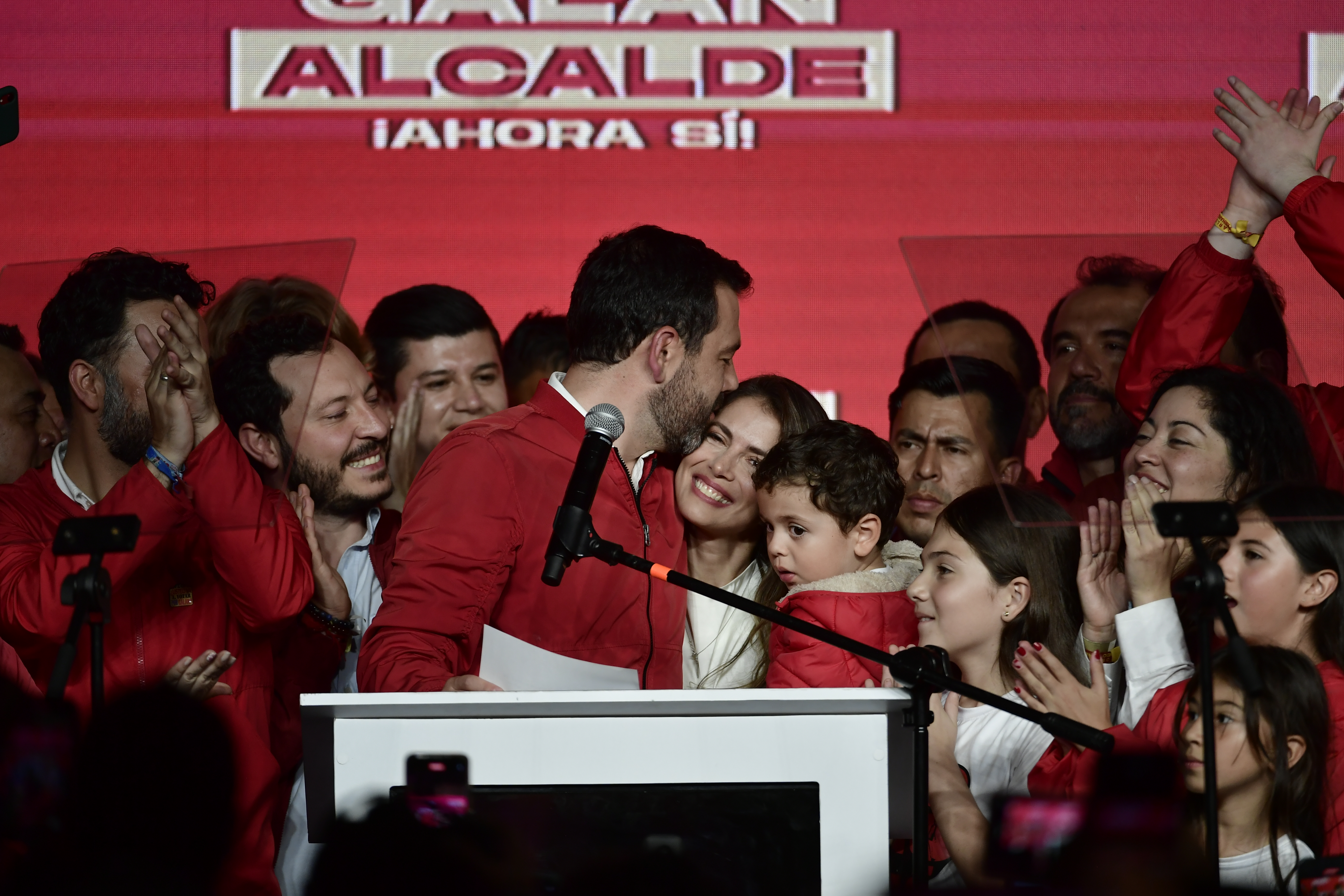 Carlos Fernando Galán, alcalde electo de Bogotá, celebración por su victoria