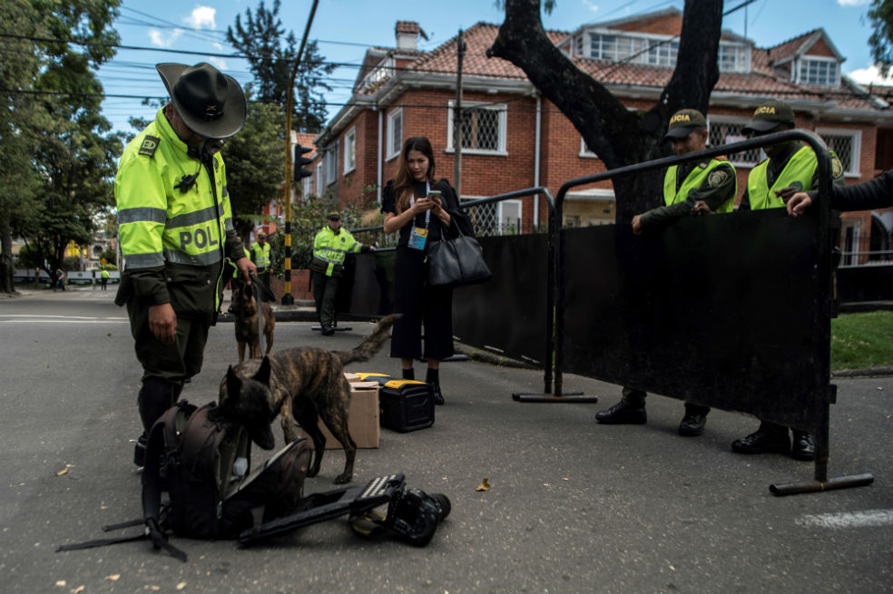 Aunque la Policía admite que las multas son las protagonistas en la implementación del nuevo Código, insiste en que son la última instancia, en caso de que las situaciones se salgan de control y no haya posibilidad de una mediación. / Archivo AFP - Referencia 