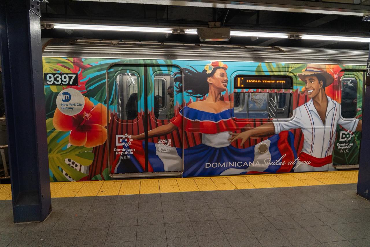 República Dominicana lanza el libro Santo Domingo y sorprende con arte y ritmo en Nueva York