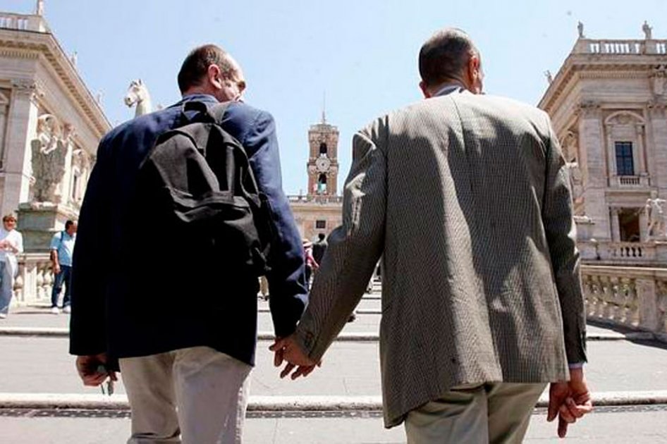 Orientación sexual no es determinante para entregar un niño en adopción: Icbf