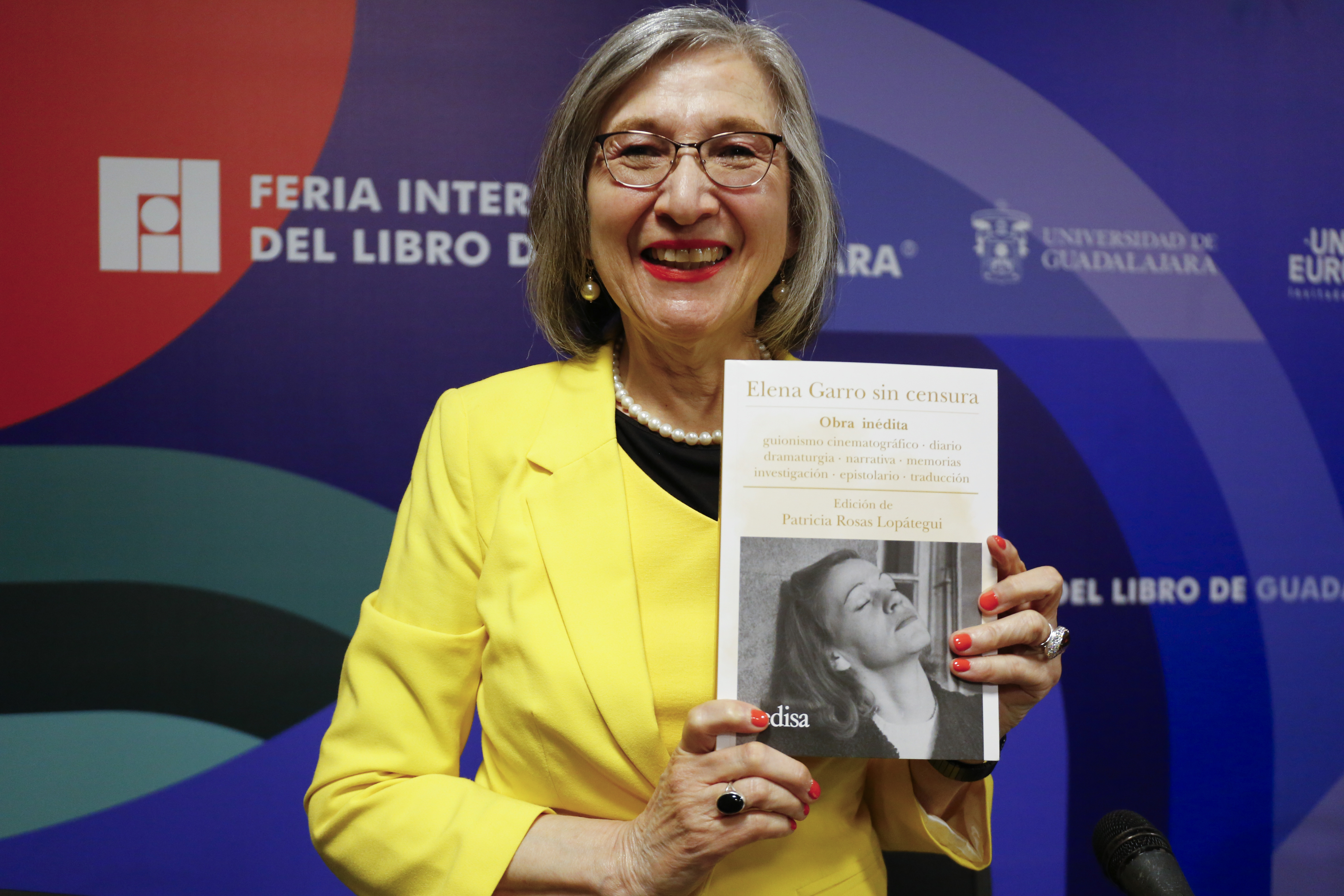 Un libro muestra a la multifacética Elena Garro en la FIL mexicana