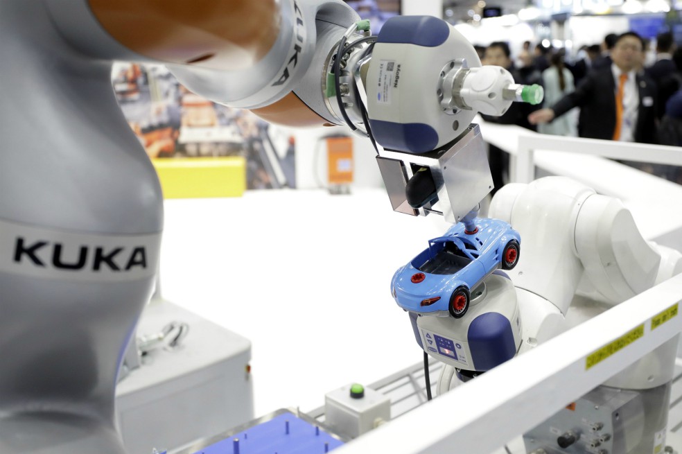 Robots amenazan 800 millones de empleos en todo el mundo