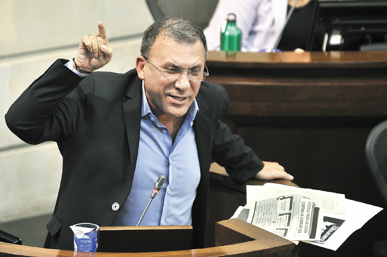 Revive en el Congreso la discusión sobre las curules de paz