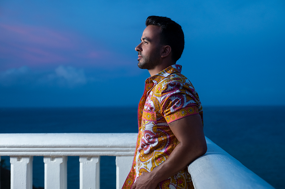 Luis Fonsi lanza la canción «Calypso»