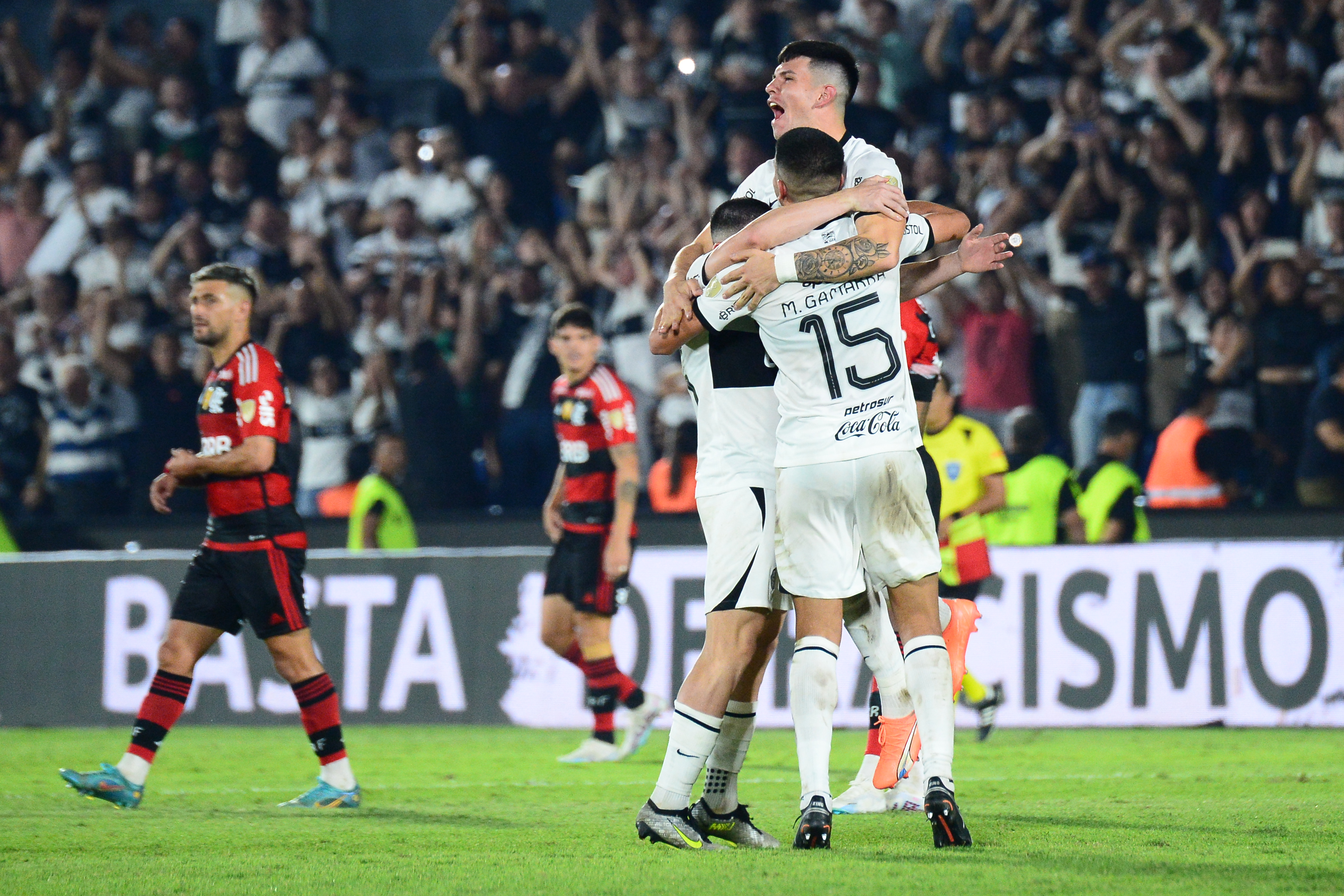 Olimpia ganó y terminó con el reinado de Flamengo en Copa Libertadores