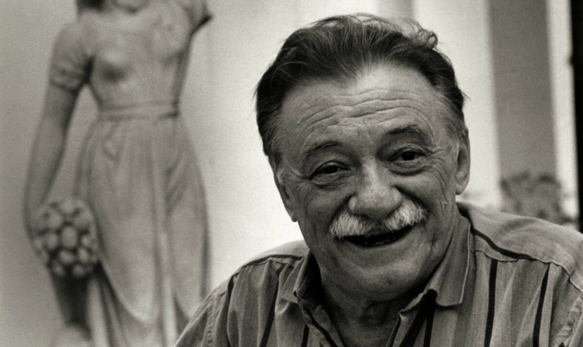 Benedetti legó su biblioteca a Alicante sin firmar: bastaba con su palabra