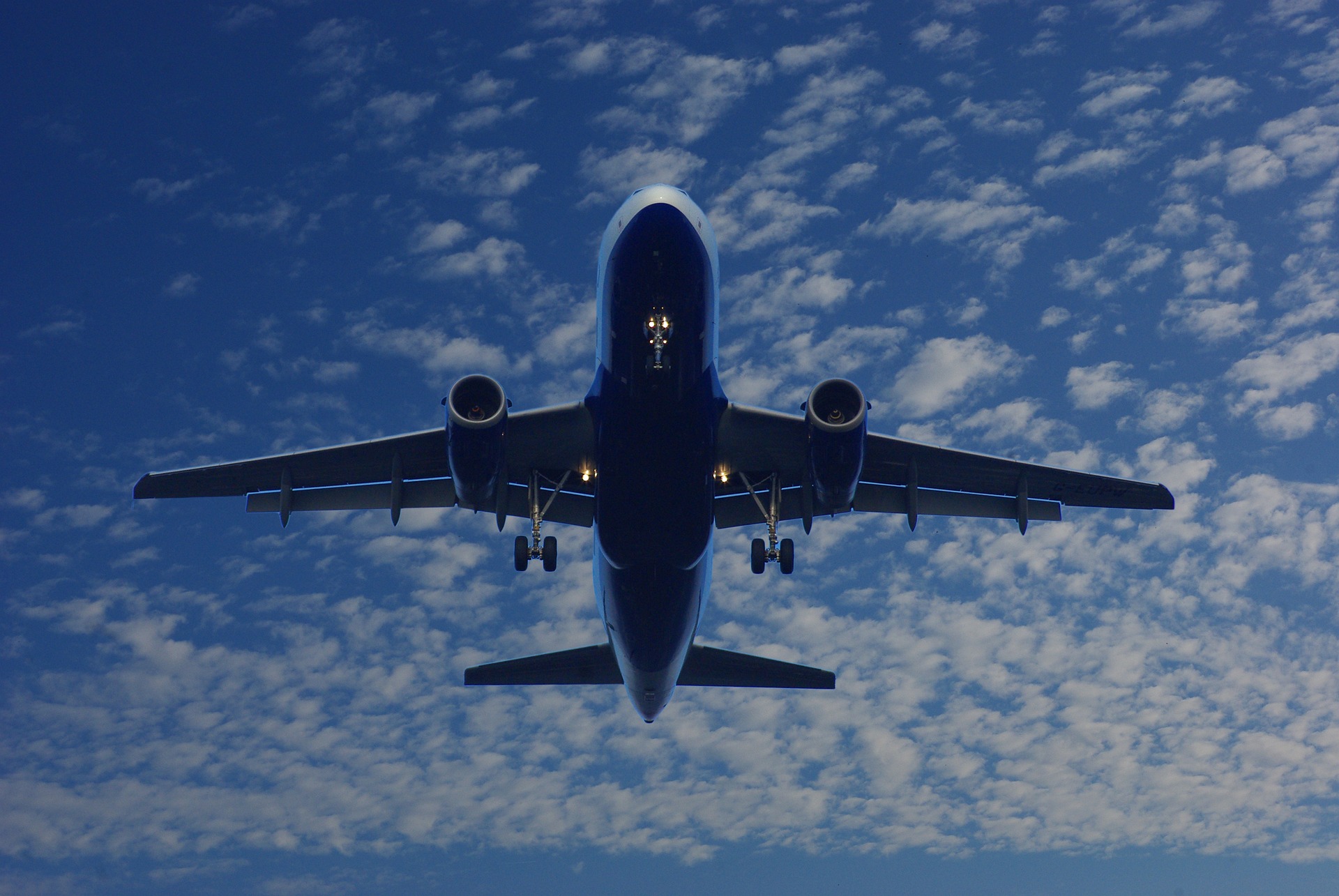 La movilidad aérea tomó vuelo: aumentó 15,7 % en el primer cuatrimestre del año