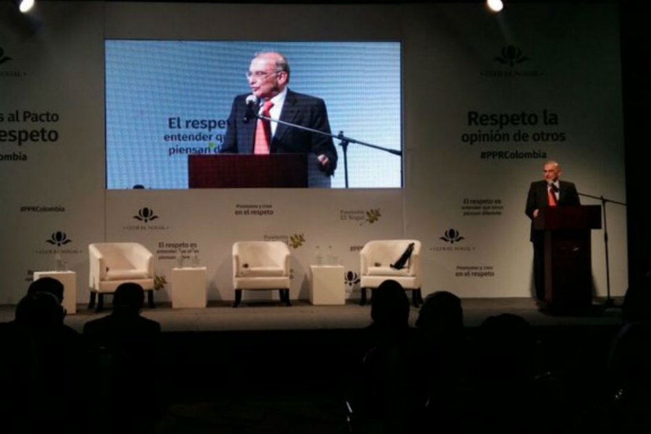 «Colombia debe reconocerle a Pastrana su vocación de paz»: De la Calle