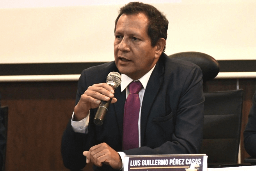 Magistrado del CNE pelea por acceso a expediente de Odebrecht