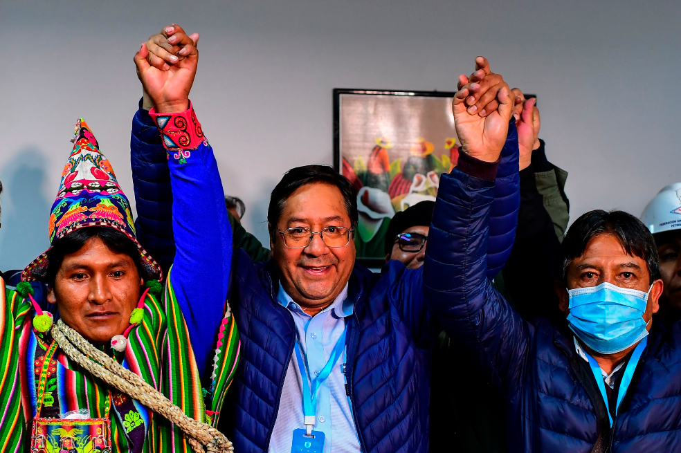 A falta de datos oficiales, el ganador de las elecciones en Bolivia sería Luis Arce