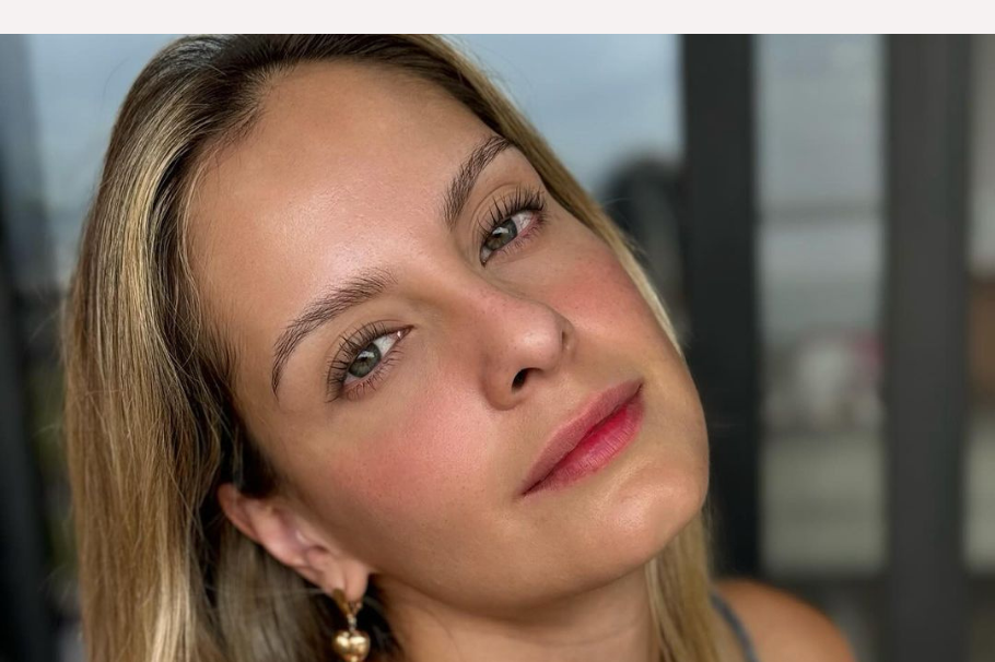 Laura Acuña se sinceró sobre su pasado familiar: “me pegaba”