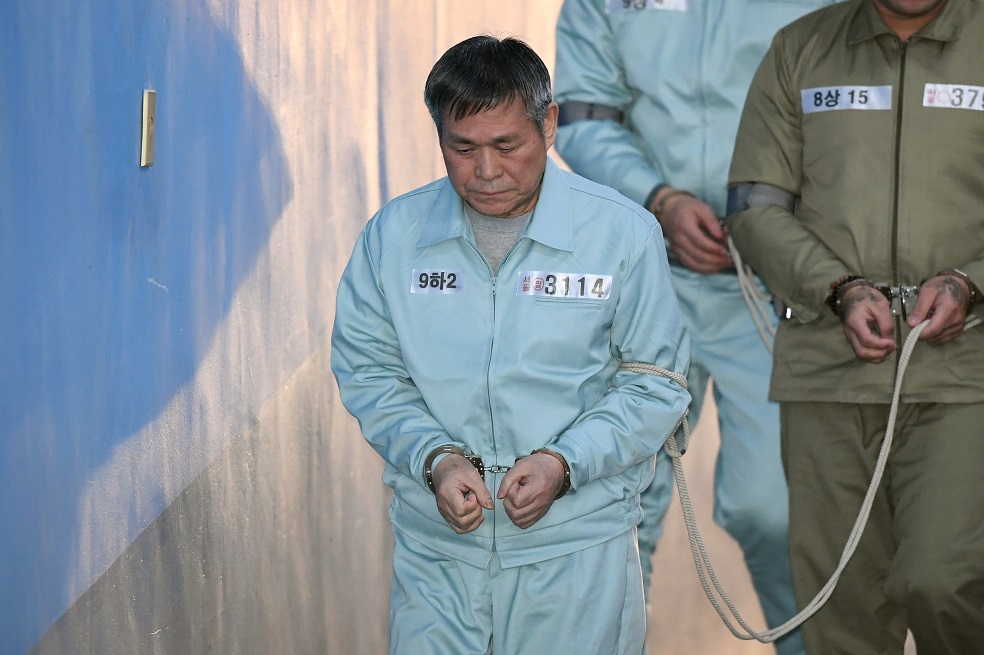 El líder de una secta religiosa de Corea del Sur fue condenado por violar a ocho fieles