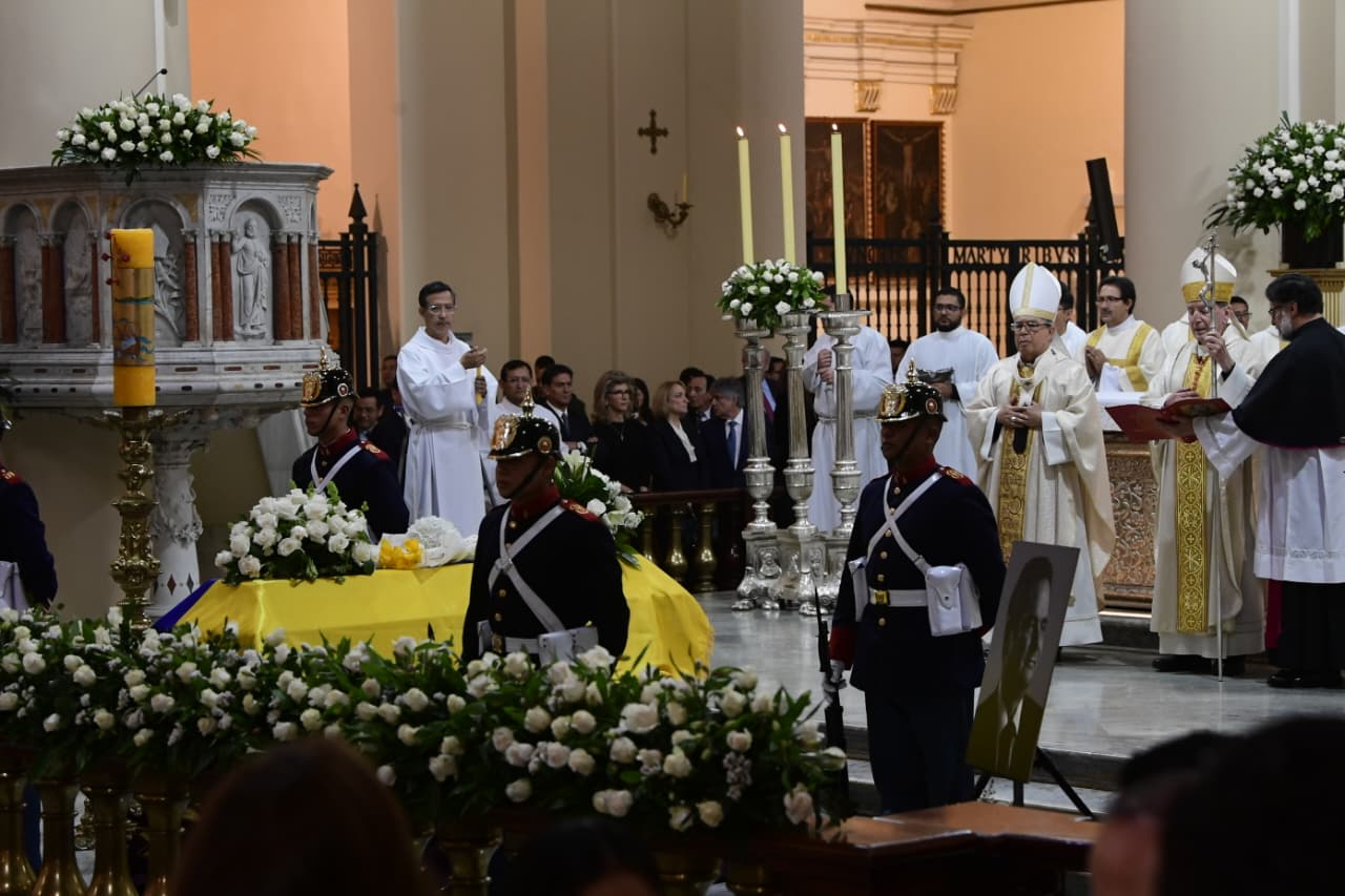 Ceremonia en la Catedral Primada.
