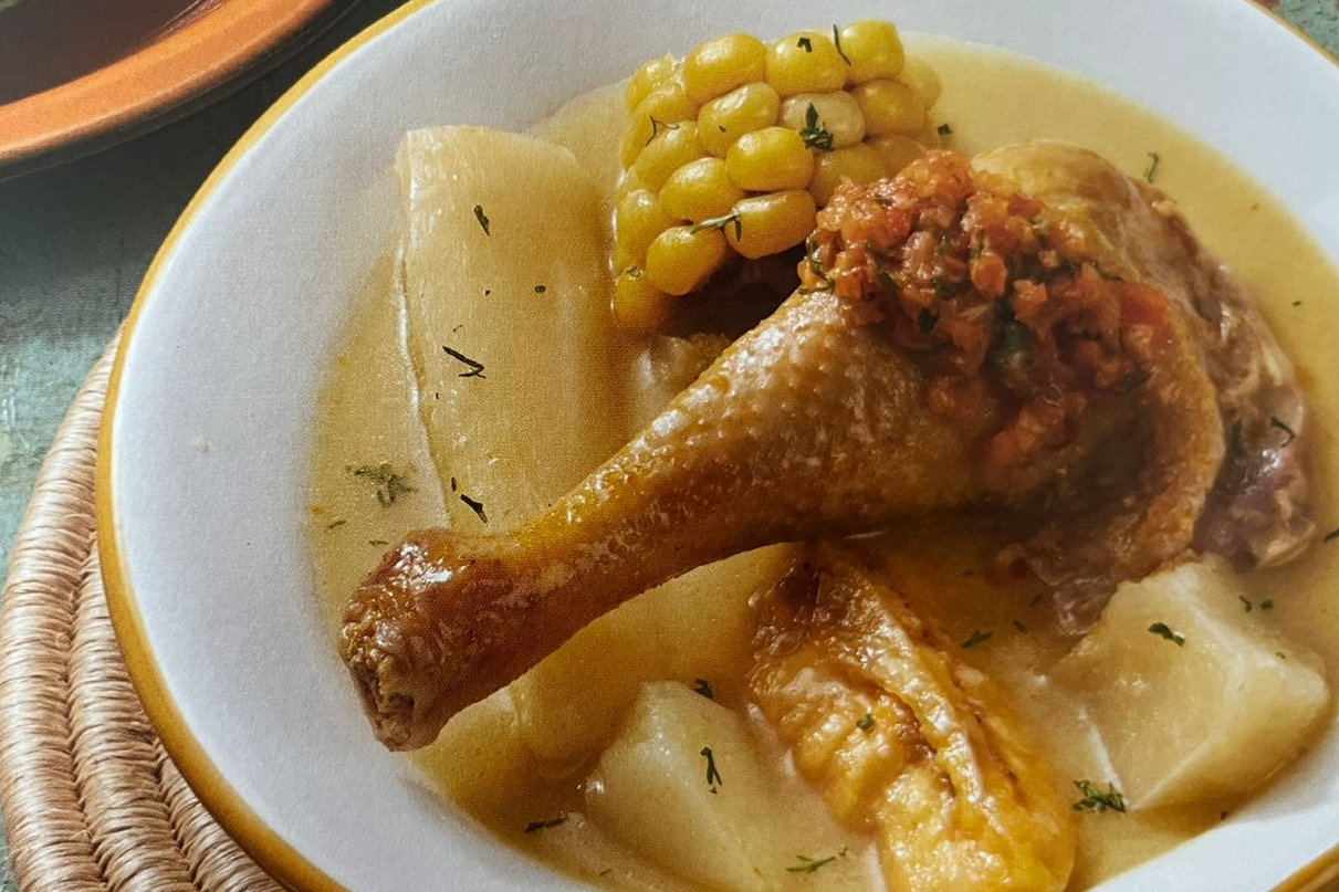 Receta: sancocho de gallina para el “guayabo” de fin de año