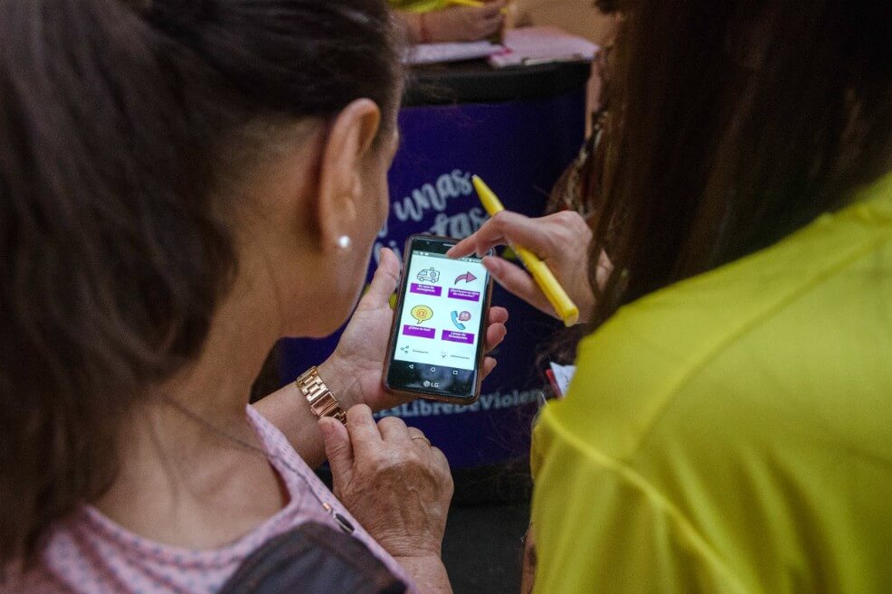 Ellas, la app para que mujeres víctimas de violencia puedan buscar ayuda