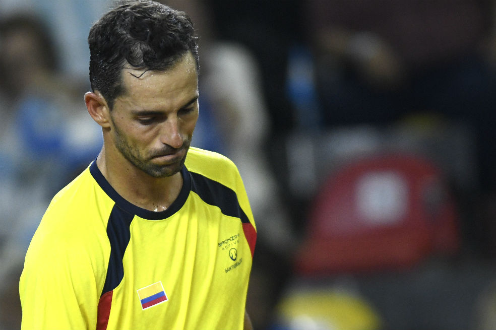 Giraldo cayó con Schwartzman en el primer partido del repechaje de Copa Davis