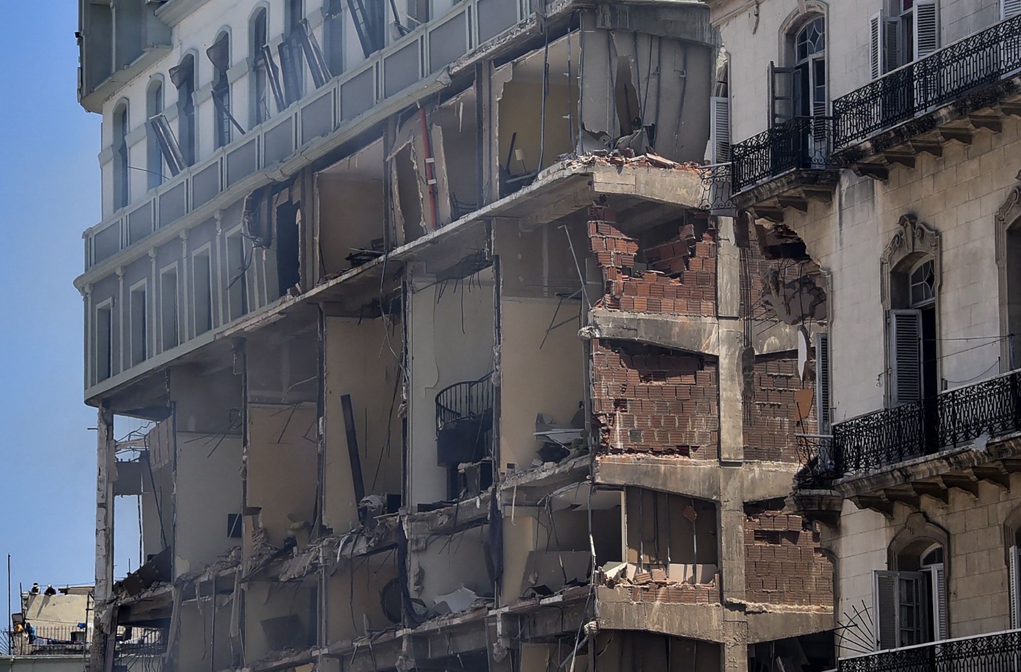 Así quedó el Hotel Saratoga en Cuba tras explosión que deja al menos 18 muertos