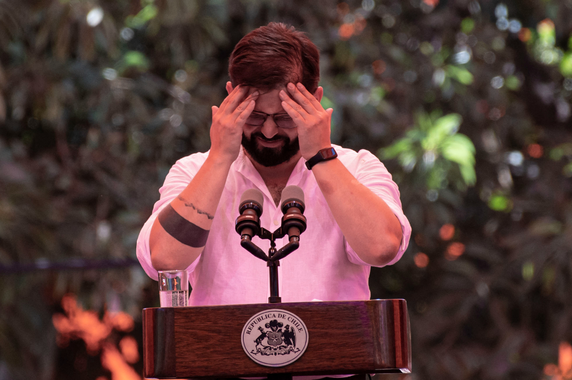 "Mi primera tarea es aprender a bailar", bromeó Boric al inicio de su discurso, que se volvió crítico al mencionar "el abandono" sufrido por la cultura por parte del Estado "por mucho tiempo".
