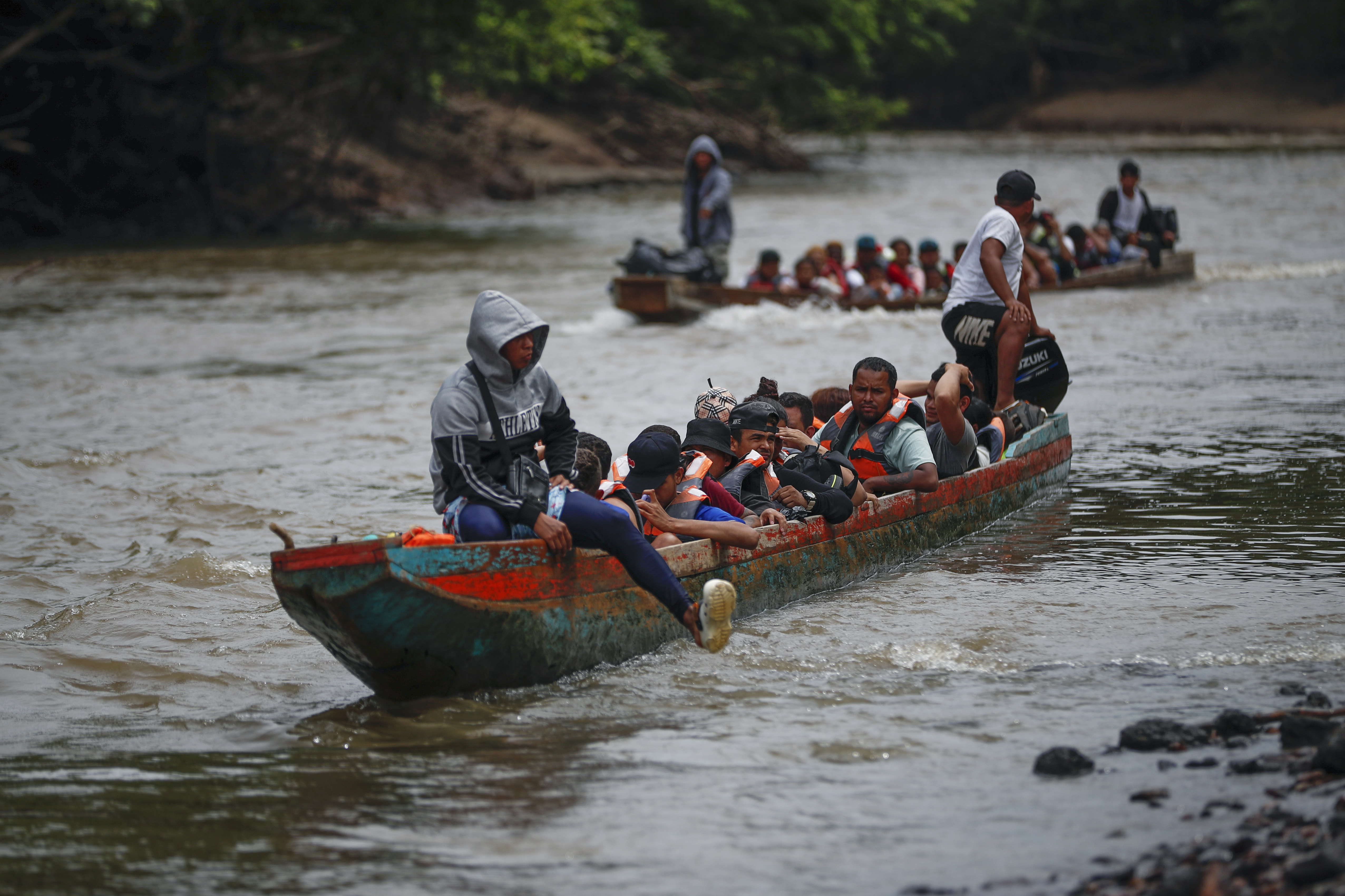 Panamá multará con US$5.000 a migrantes que ingresen por el Darién