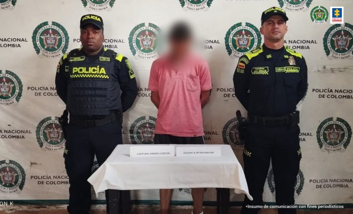 Hombre que golpeaba e insultaba a su abuela fue capturado en Risaralda