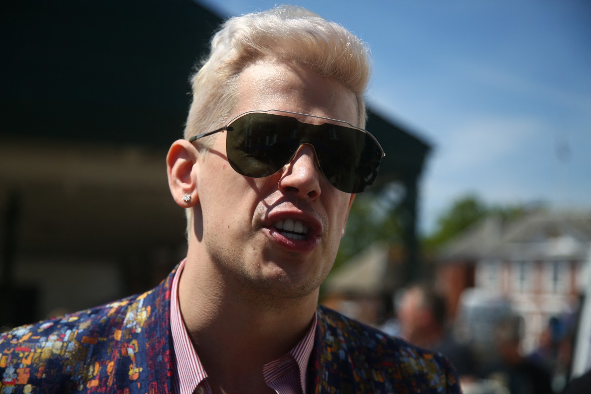 Milo Yiannopoulos, comentarista de extrema derecha, es deportado de Estados Unidos