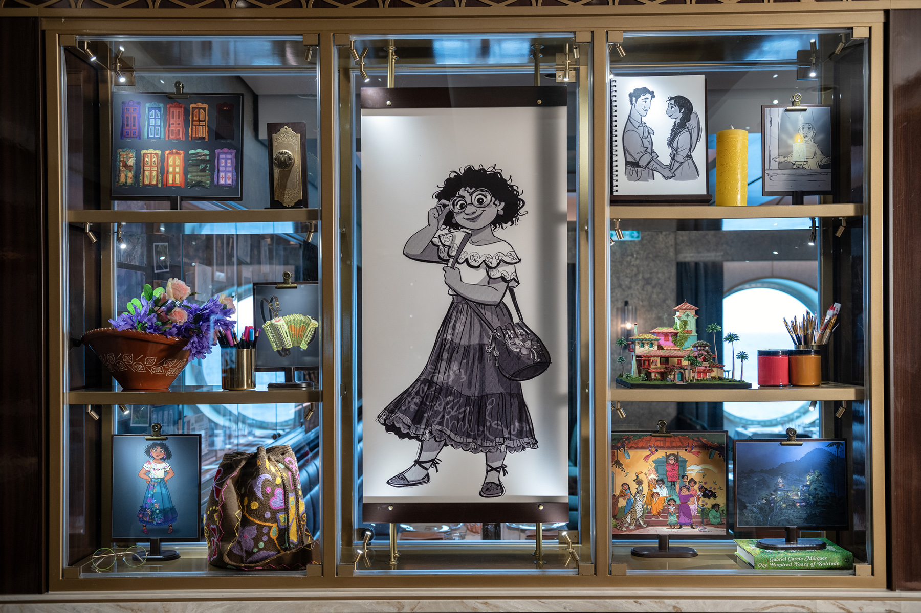 Mirabel, de Encanto, la película de Disney inspirada en Colombia, tiene un espacio especial en 1923.