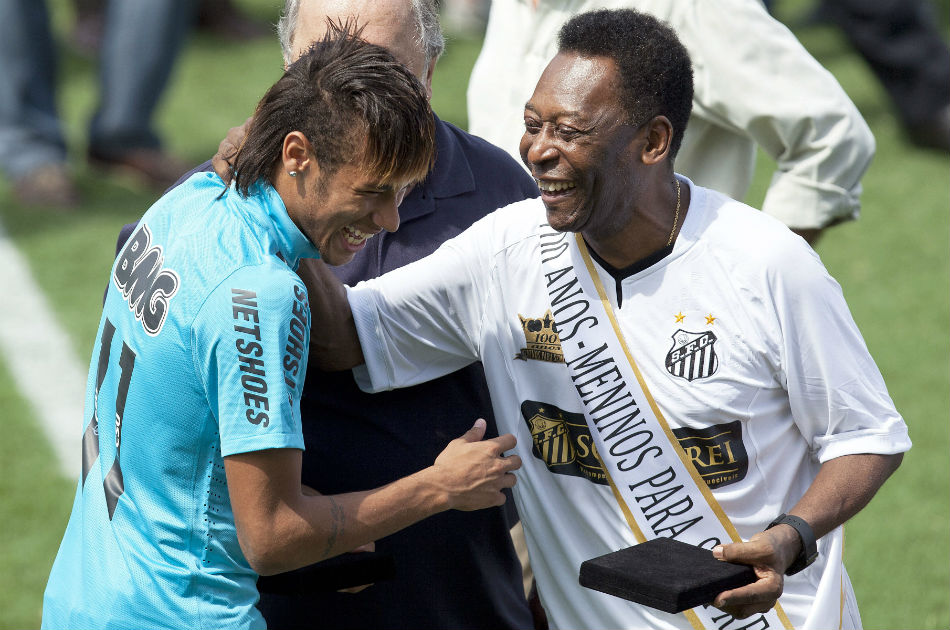 Pelé excluye a Neymar de los tres mejores jugadores de la historia del Santos