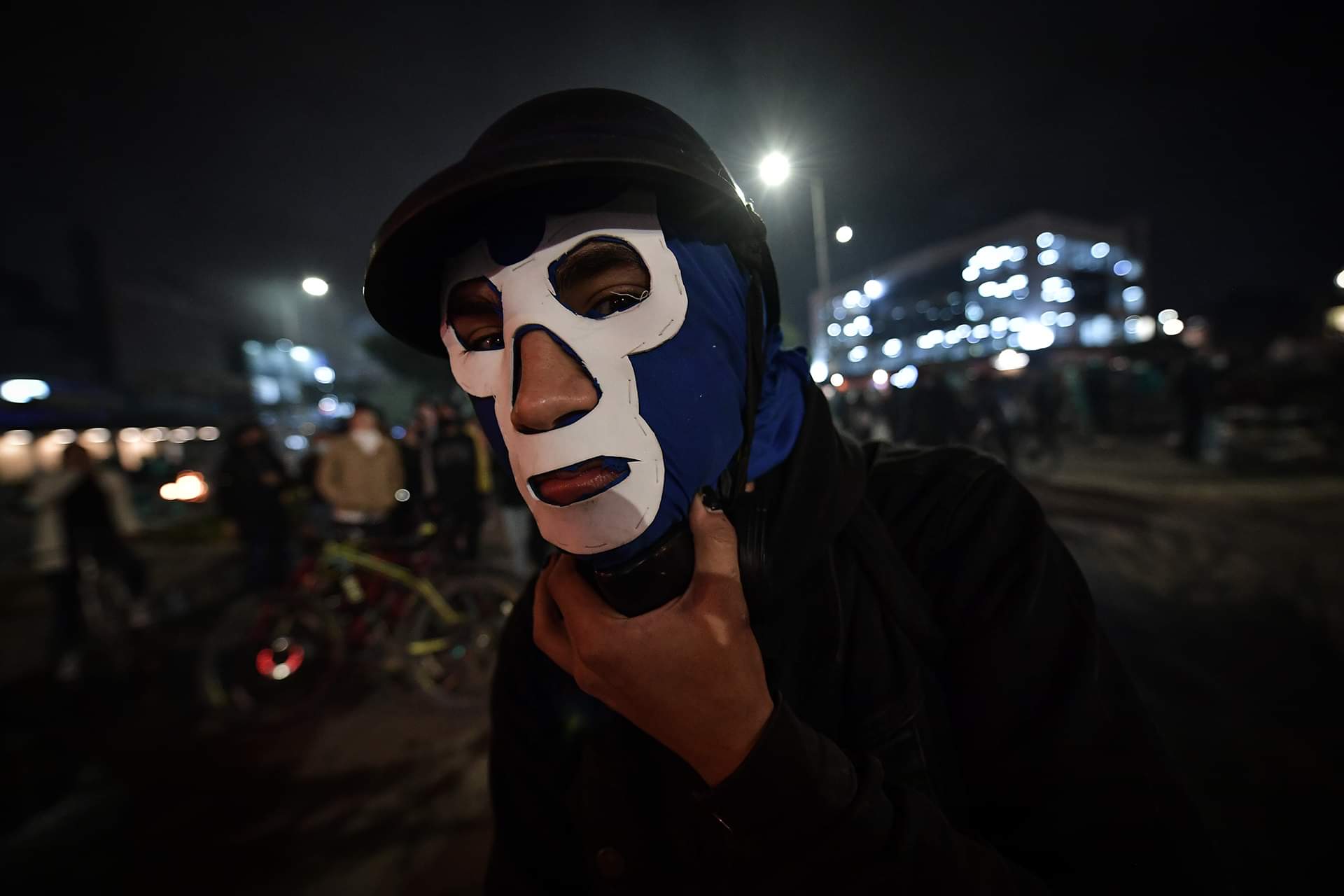 Manifestantes se reunieron en la zona para rechazar la muerte de Cristian David Castillo, un joven que murió, al parecer, producto de un impacto de un artefacto disparado por un agente del Esmad.