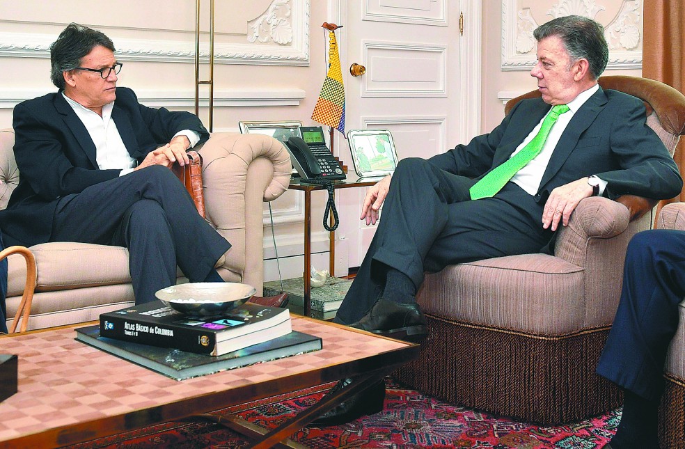 Gobierno seguirá en la mesa de negociación con el Eln