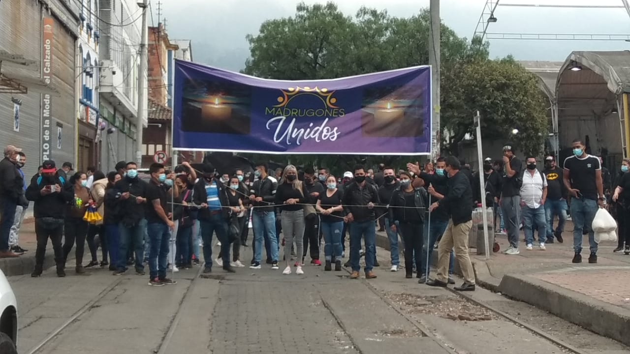 ¡Que regrese el madrugón!: empleados de San Victorino marchan en el centro de Bogotá