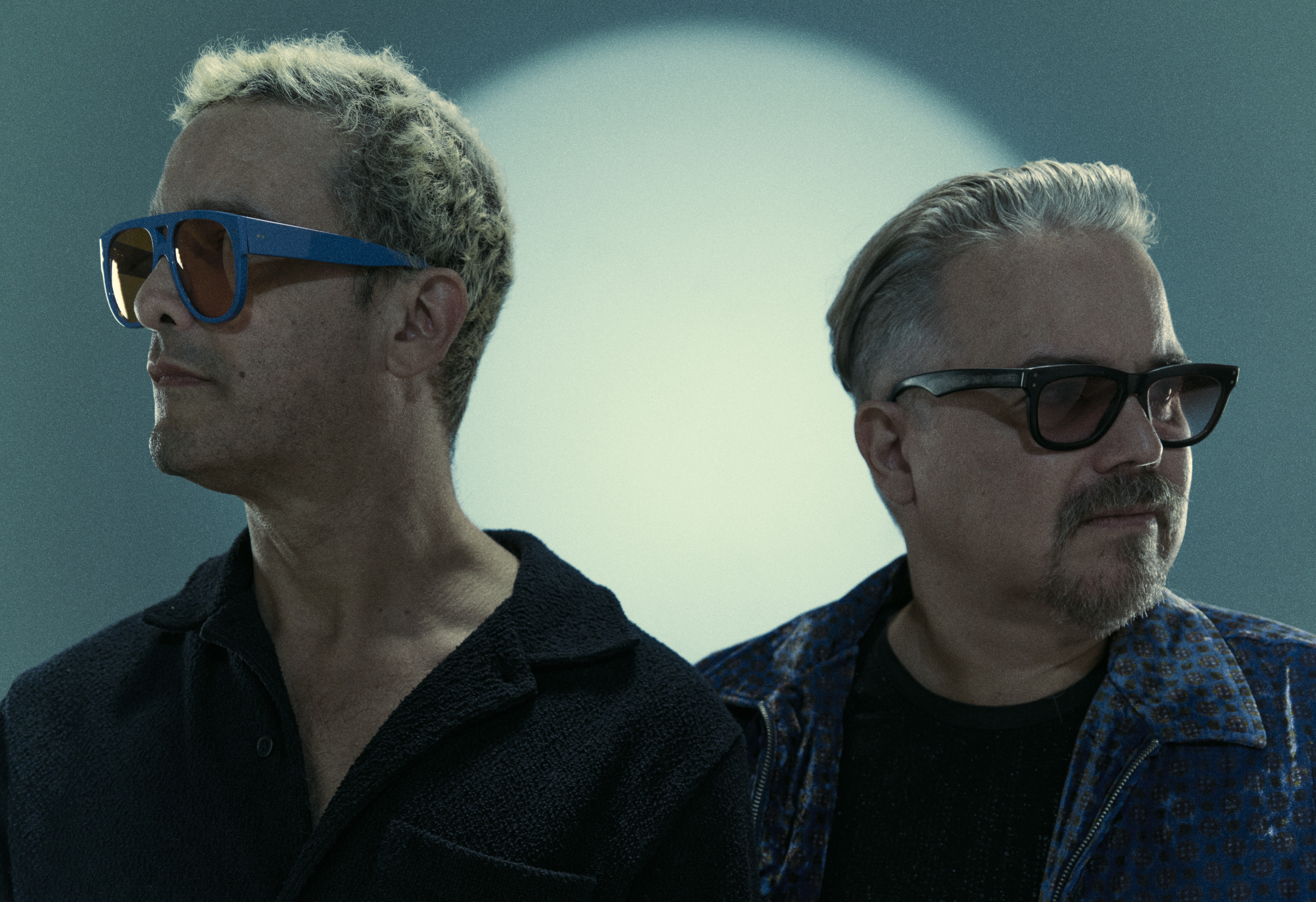 Los Amigos Invisibles: más de tres décadas de ritmo, irreverencia y nueva música