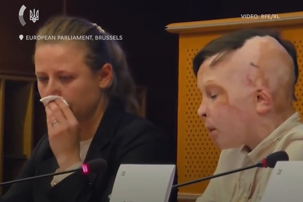 El testimonio de un niño ucraniano que hizo llorar a su intérprete y al Parlamento Europeo